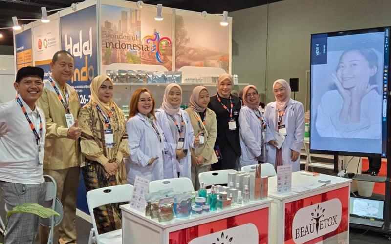 ex-minister-of-malaysia-syed-saddiq-supports-beautetoxs-entry-into-the-malaysian-market-at-mihas-2024